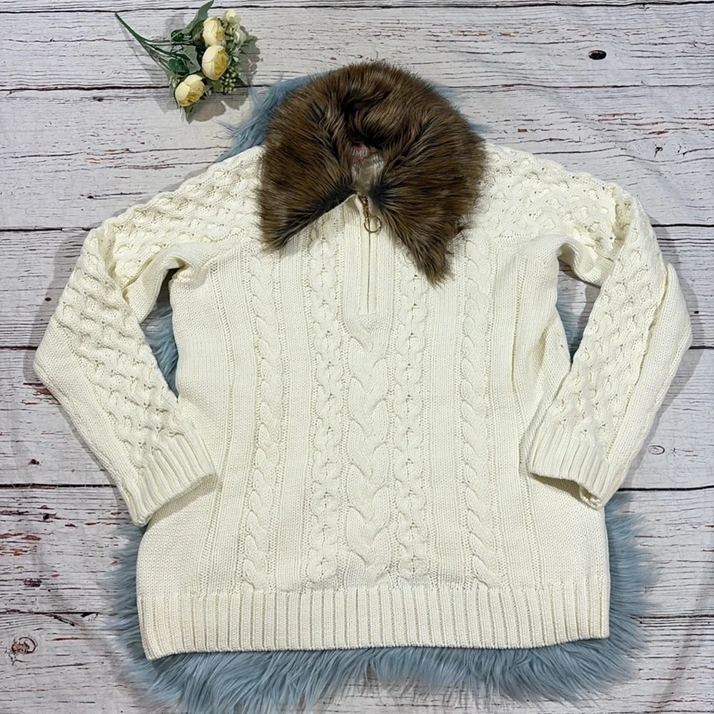 NWT SHOW ME YOUR MUMU sun valley pullover in cream faux fur
